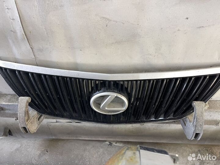Решетка радиатора Lexus RX300/330/350/400h