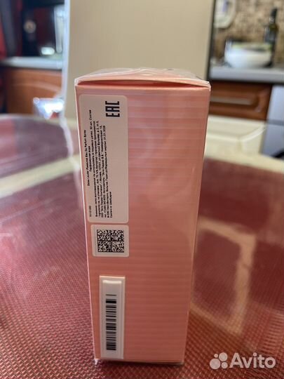 Парфюмированная вода Estee Lauder Pleasures новые