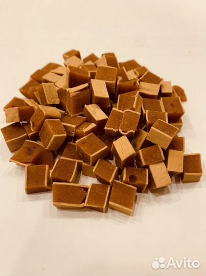 Лакомства для собак и кошек, в ассортименте