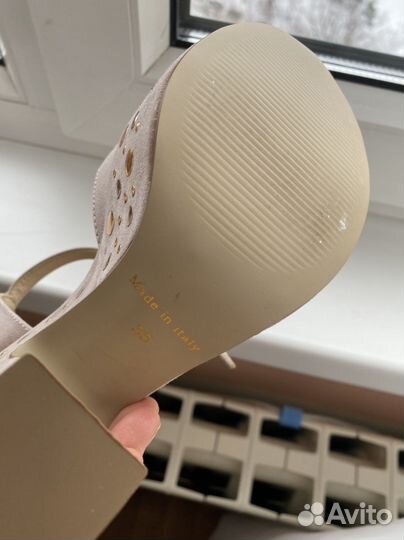 Босоножки 35