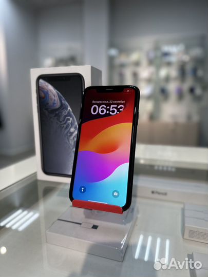 iPhone Xr, 64 ГБ