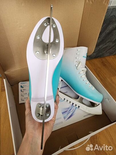 Коньки женские nordway emily 38
