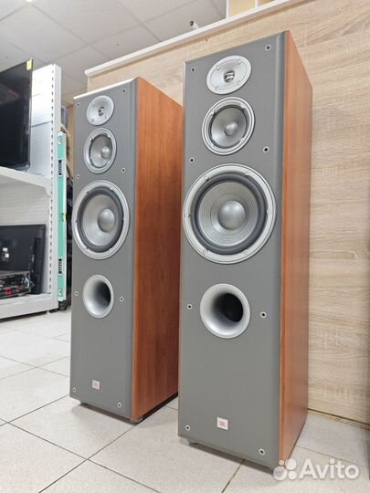 Напольные колонки JBL E60