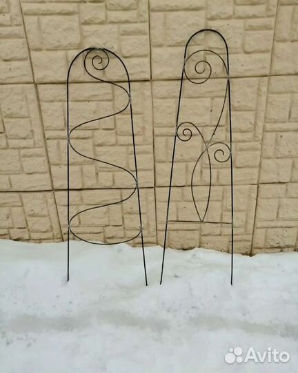 Опоры и стойки для растений