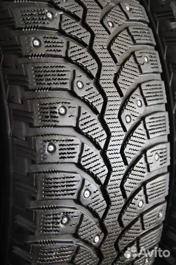 Bridgestone Blizzak Spike-01 255/65 R17 110T