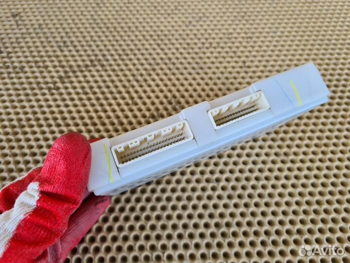 Модуль комфорта Infiniti Ex25 Ex35 Ex37 J50