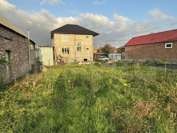 Участок 5,7 га (ИЖС)