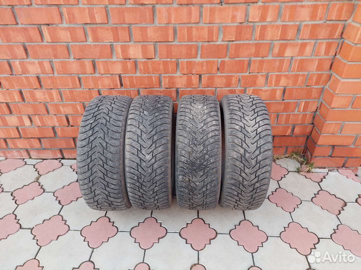 Nokian Tyres Hakkapeliitta 8 SUV 225/55 R18