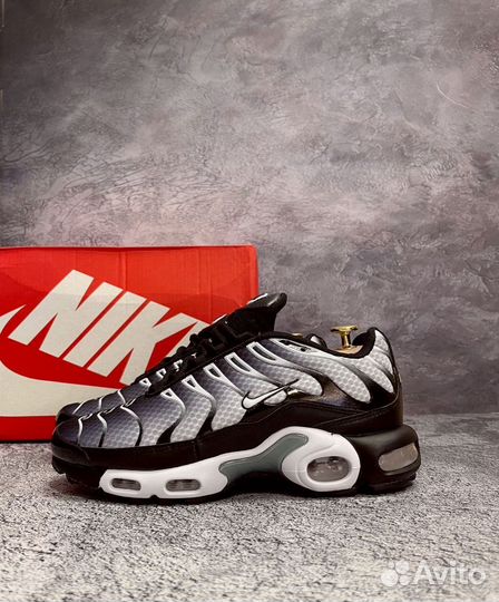 Кроссвоки Nike Air Max Tn Plus