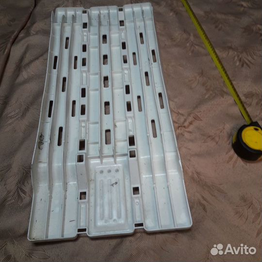 Сиденье-полка на ванну