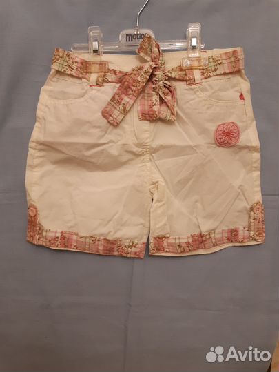 Фирменная одежда ддя девочки 146/152