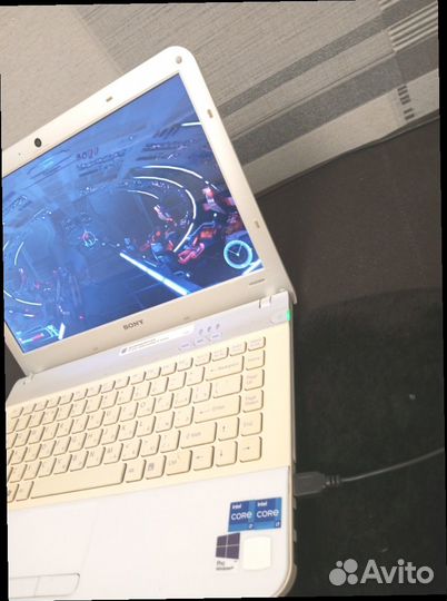 Игрoвой Sony Vaio I7-740QM/16/Radeon 5000s/SDD