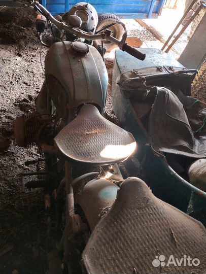 Мотоцикл Днепр