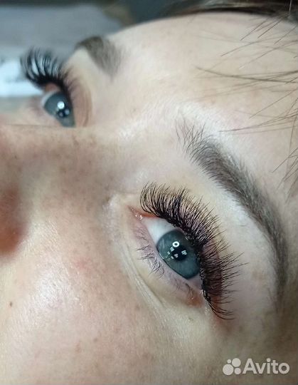 Наращивание ресниц модель