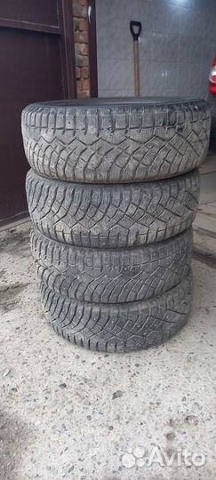 Nitto Therma Spike 195/60 R15 T