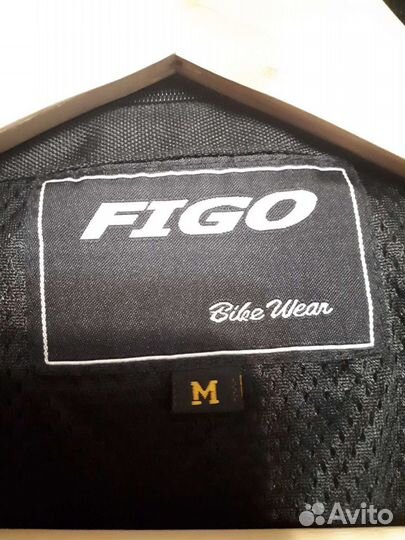 Мотокуртка кожаная женская