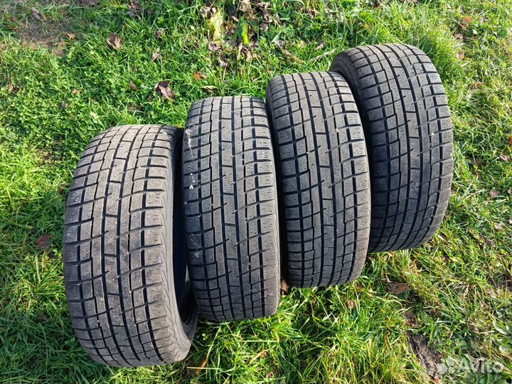 Yokohama 104ZR 205/55 R16