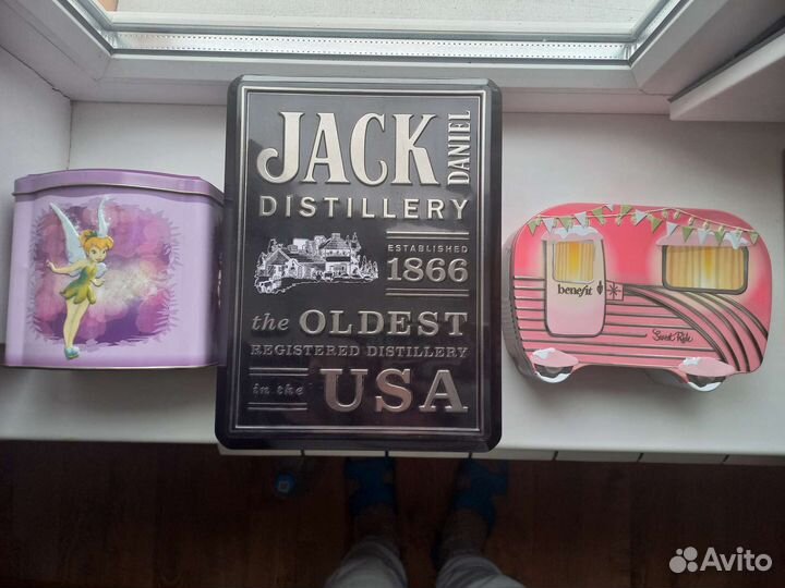 Жестяные коробочки