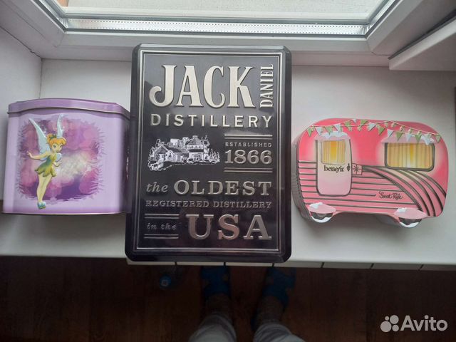 Жестяные коробочки