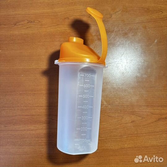 Шейкер 700 мл