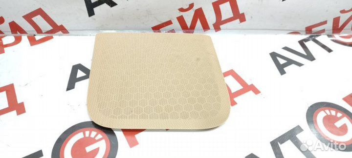 Сетка динамика задняя правая Volkswagen Touareg