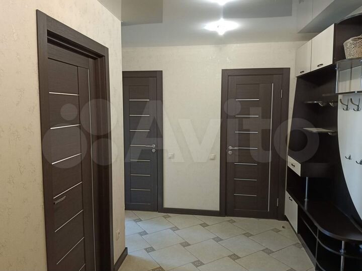 2-к. квартира, 65 м², 10/19 эт.