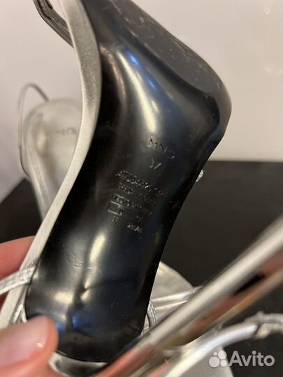 Босоножки Mango