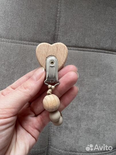 Держатель для пустышки