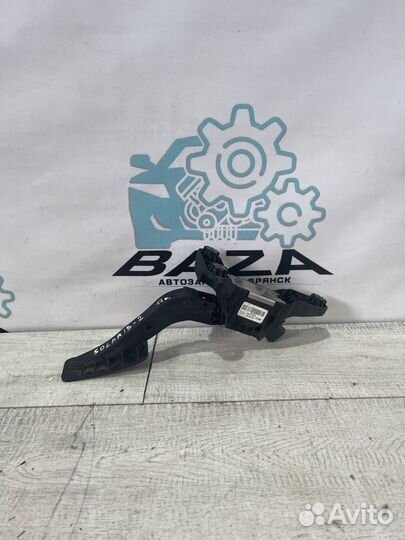 Педаль газа Kia Rio 4