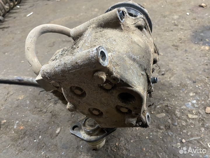 Компрессор кондиционера Ford fusion