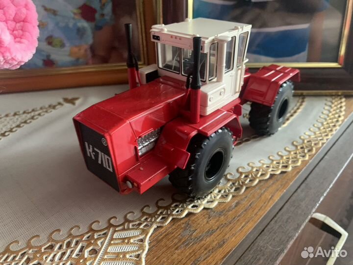 Трактор кировец К-710