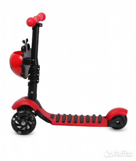 Самокат трехколесный