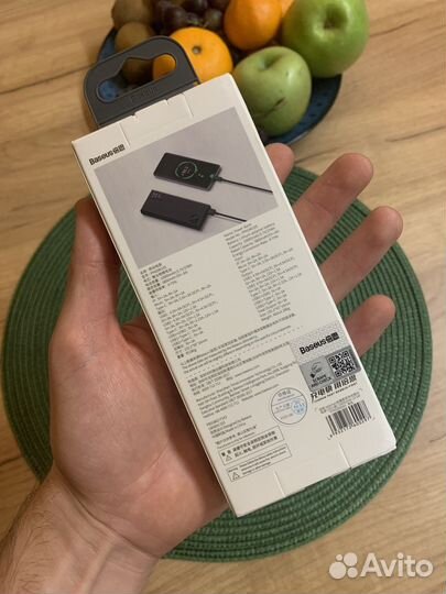 Повербанк на 10000 мАч