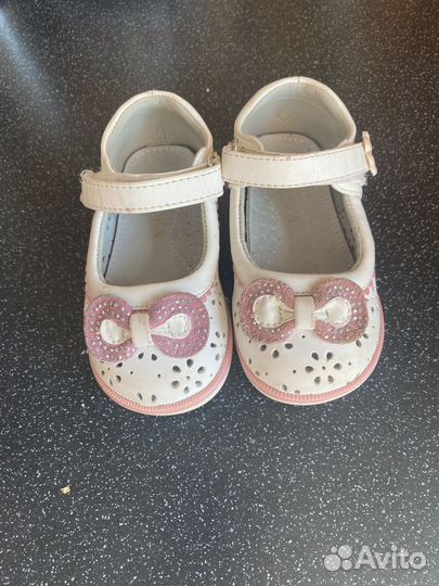 Сандали - туфли для девочки