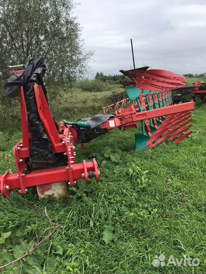 Плуг оборотный Kverneland RN 100 8корпусов