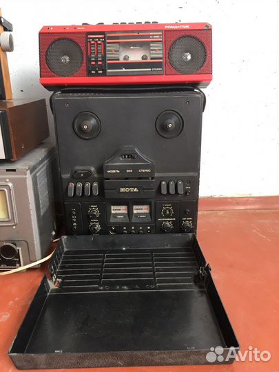 Советские радиоприемники магнитофоны