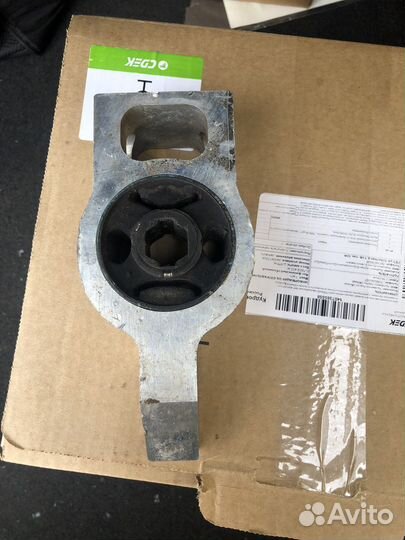 Рычаг передний Passat