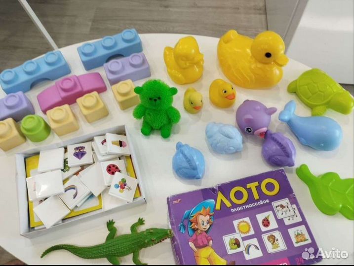 Развивающие игрушки пакетом