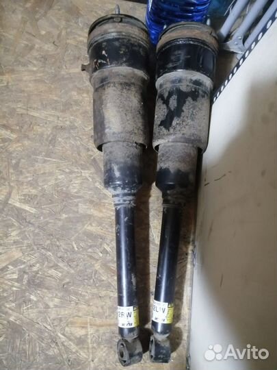 Задние пневмостлйки Lexus LS600