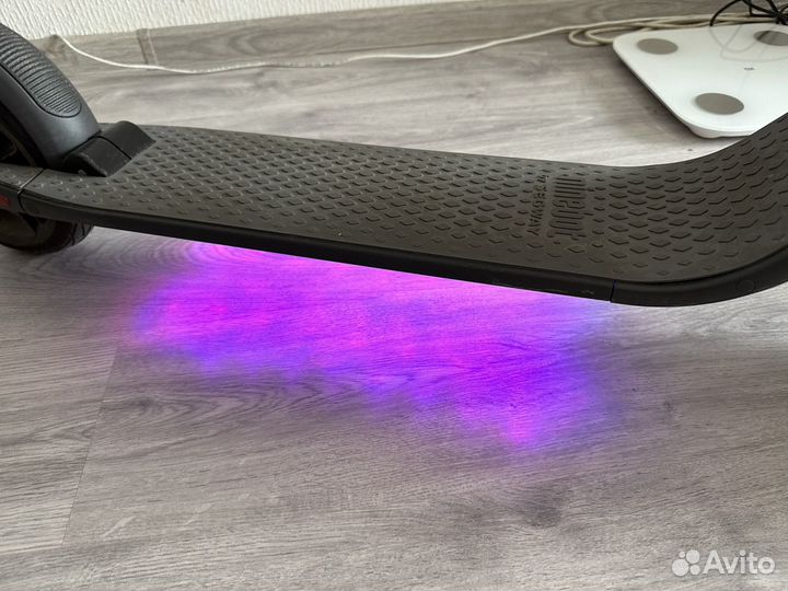 Электросамокат ninebot kickscooter es2