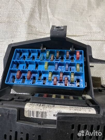 Блок предохранителей renault megane 1