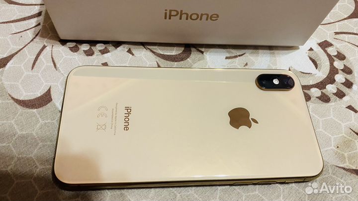 iPhone Xs, 64 ГБ