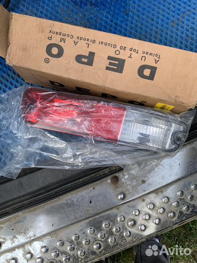 Фонарь задний mitsubishi pajero 3