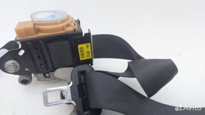 Ремень безопасности с пиропатроном передний правый