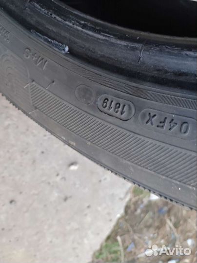 Michelin Premier LTX 235/55 R19