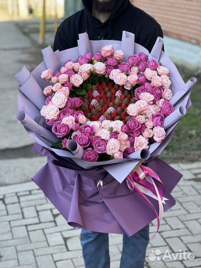 Клубника в шоколаде букеты