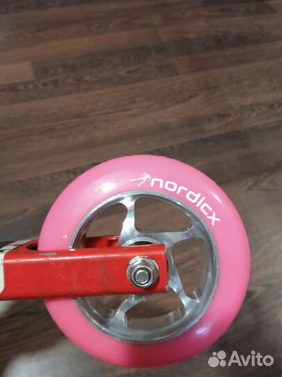 Продаю скоростные лыжероллеры Rollx