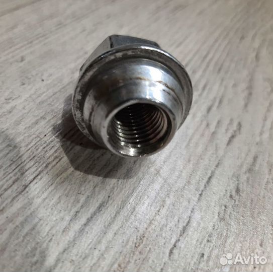 Болты и гайки Kia RIO 3