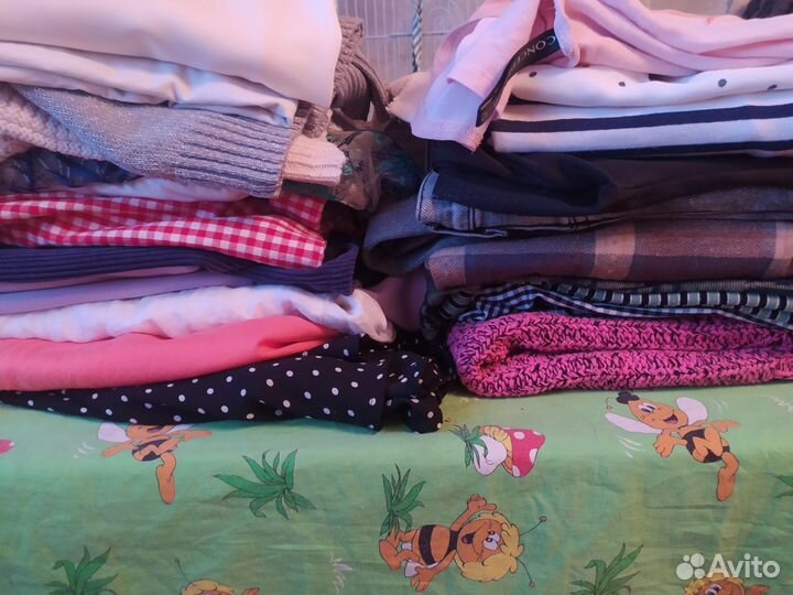 Большой пакет с женской одеждой 42,44