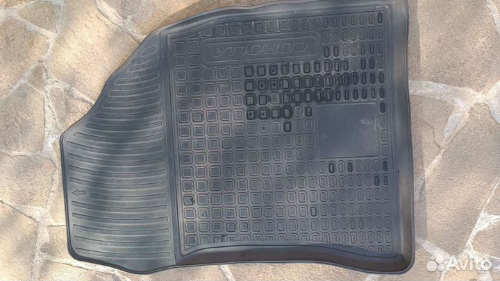 Резиновые коврики Toyota Corolla E160-180